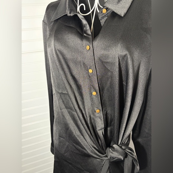 Donna Karan Black Button-Up Shirt with Gold Button Accents - Picture 5 of 7